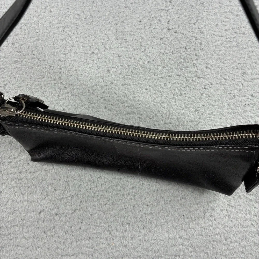 Vintage Coach Hamptons Demi 7461 Black Leather Baguette Shoulder Bag Y2K